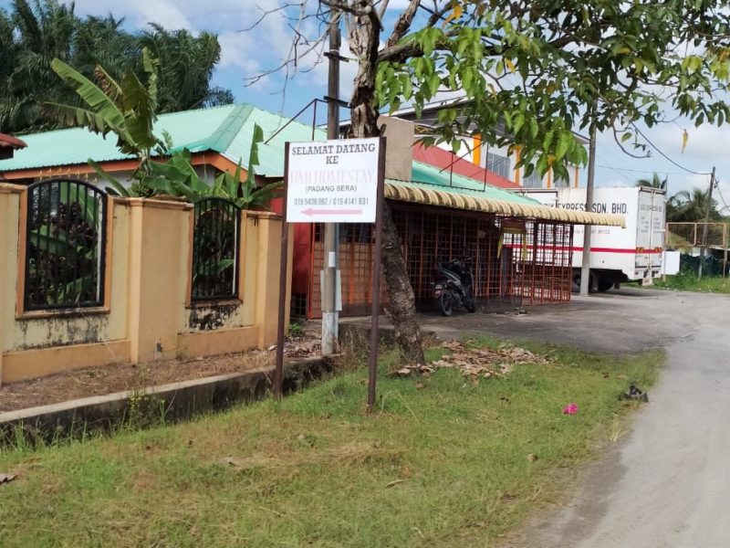 Ummi Homestay Padang Sera