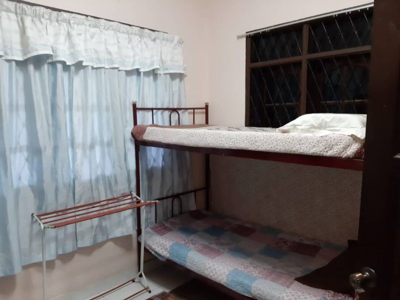 Ummi Homestay Padang Sera